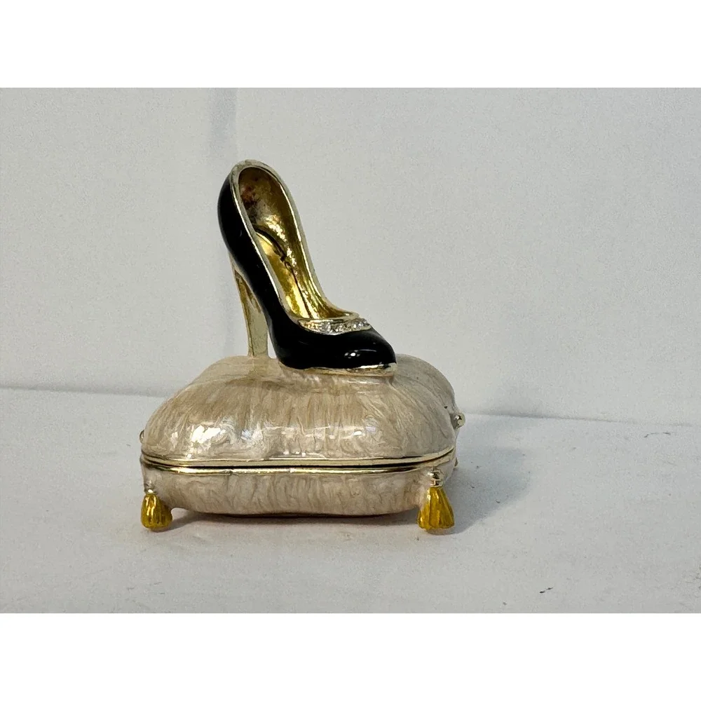 Black High Heel Stiletto on Pillow Enameled Trinket Box Gold Tone Rhinestone